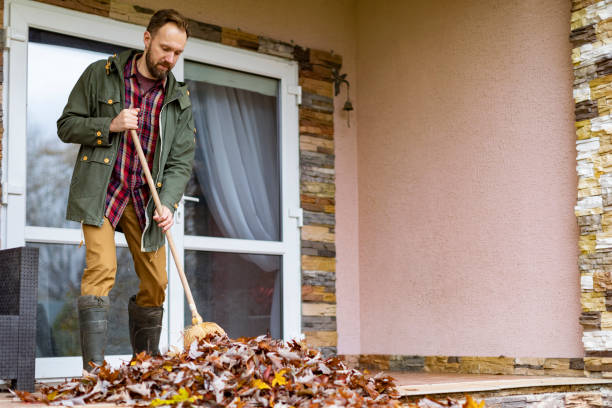 Best Construction Debris Removal  in Skokie, IL