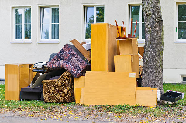 Best Yard Waste Removal  in Skokie, IL